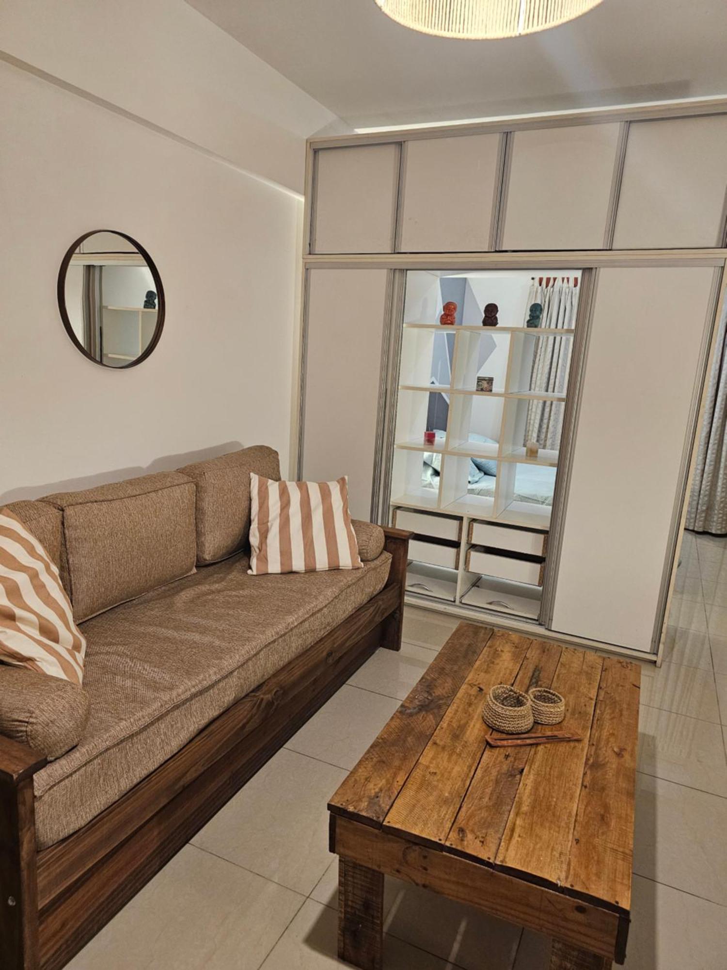 Apartment Palermo 3 *